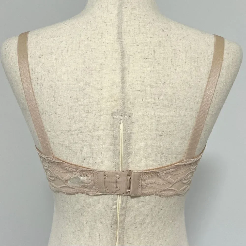 Wacoal Reverie Seamless Contour Bra 32D Underwire Lace Tan 65360 Like New